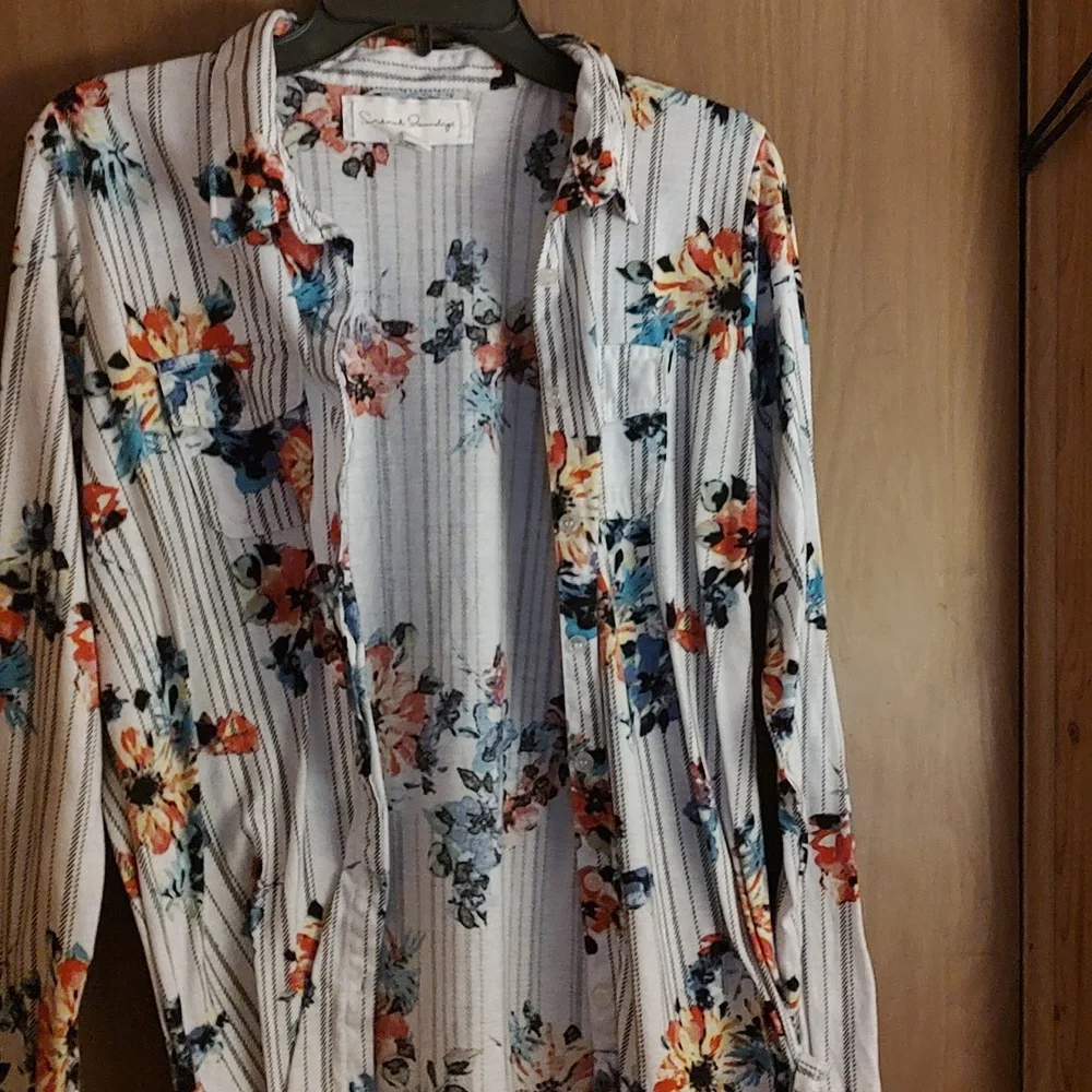 Casual Dress Shirt - Picture 1 of 4